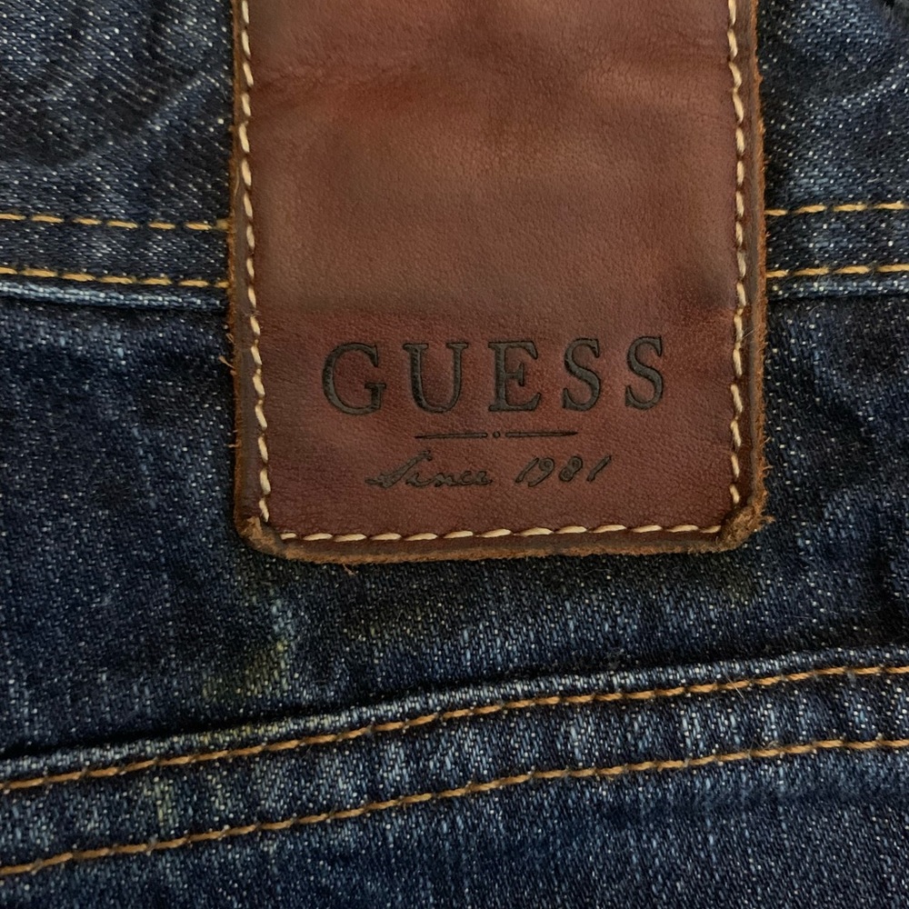 vintage Guess jeans - Picture 2 of 6